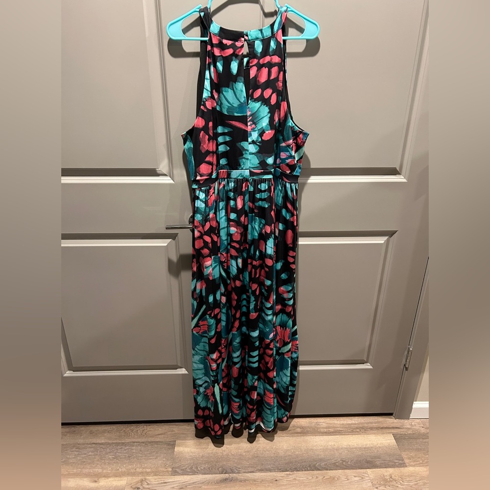 Torrid - Maxi Studio Knit Halter Dress with Pockets - 3 - Picture 7 of 11